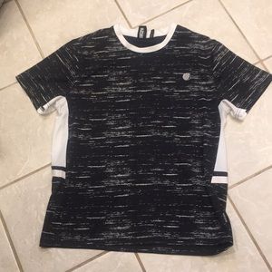 BKLYN t-shirt size L